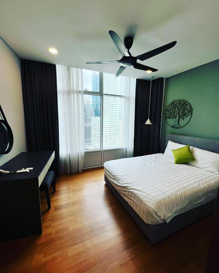Klcc Sky Suites Куала-Лумпур Экстерьер фото